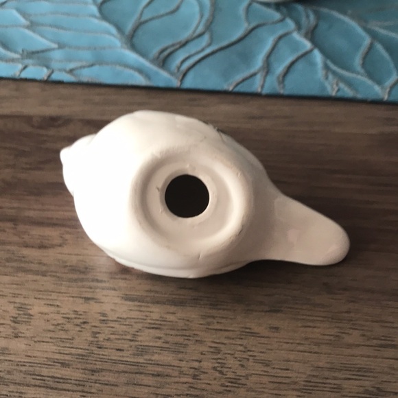 Count Your Blessings and Love One Another Porcelain Decorative Birds - Picture 4 of 7